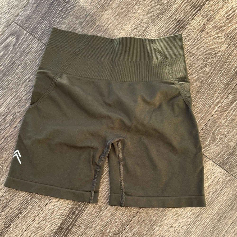 OnerActive Effortless Seamless Shorts